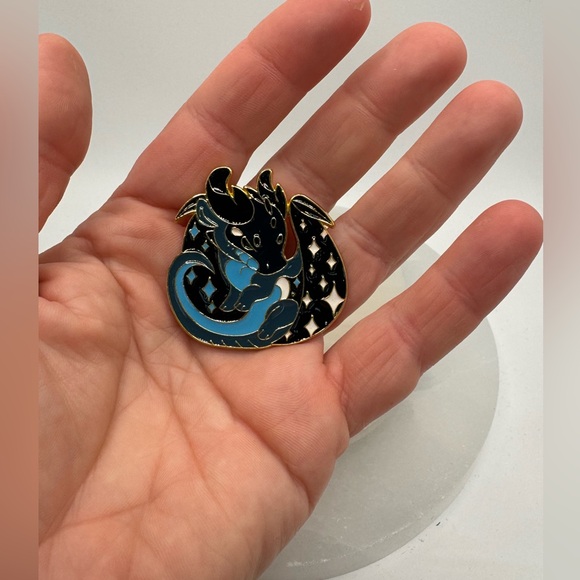 3/$15 Whimsical Dragon Enamel Pin Brooch - Picture 2 of 6